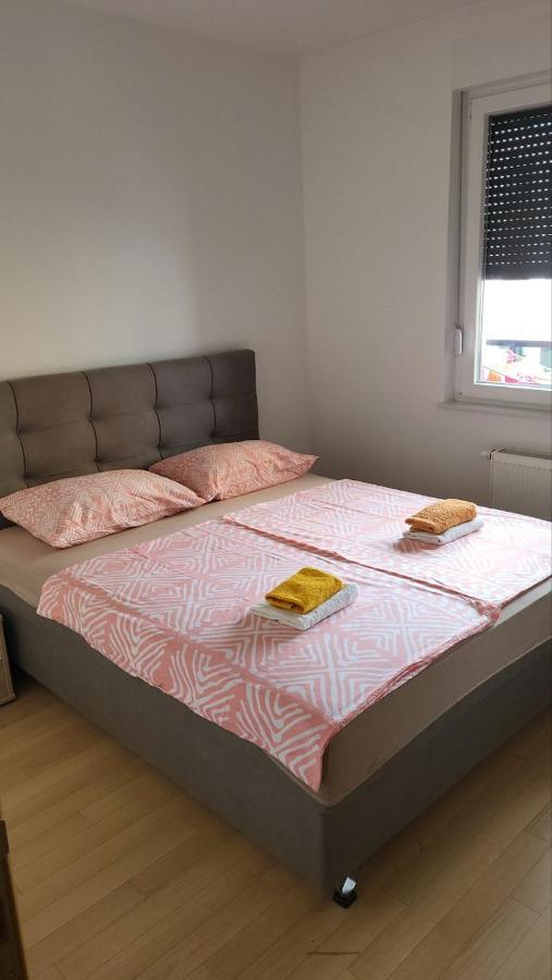 Apartman Paradiso Banja Luka Buitenkant foto